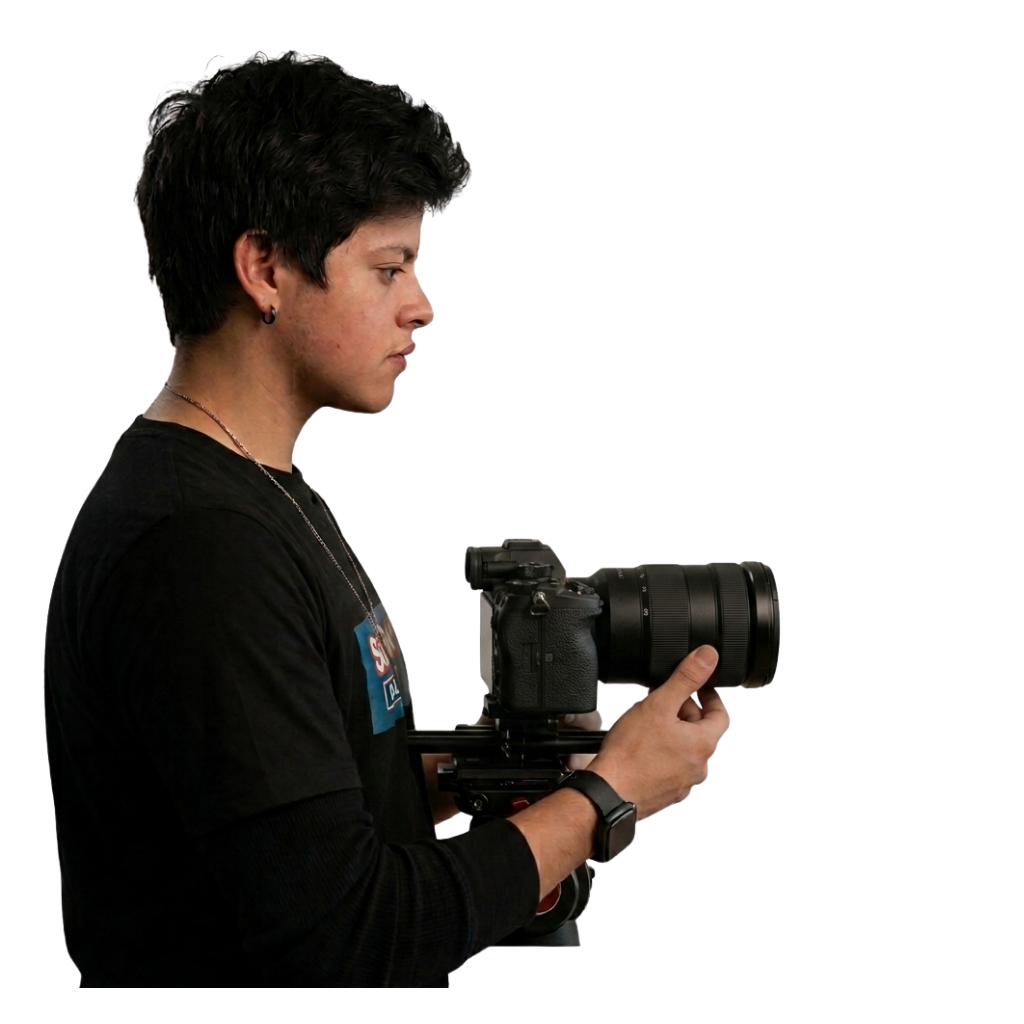 Foto lateral francisco toro evento Sony bootcamp